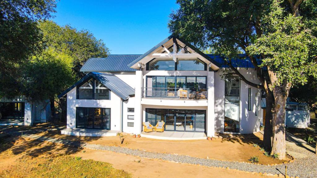 Budova, kde se vila nachází