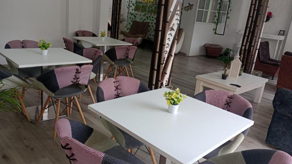 Εστιατόριο ή άλλο μέρος για φαγητό στο Hotel Las Flores