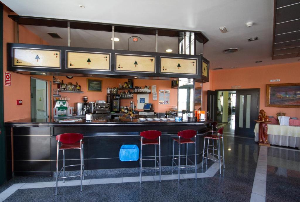 Hotel Los 5 Pinos - Resim 20