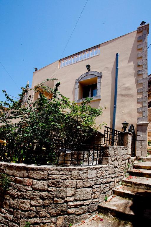 Budova, v ktorej sa vila nachádza
