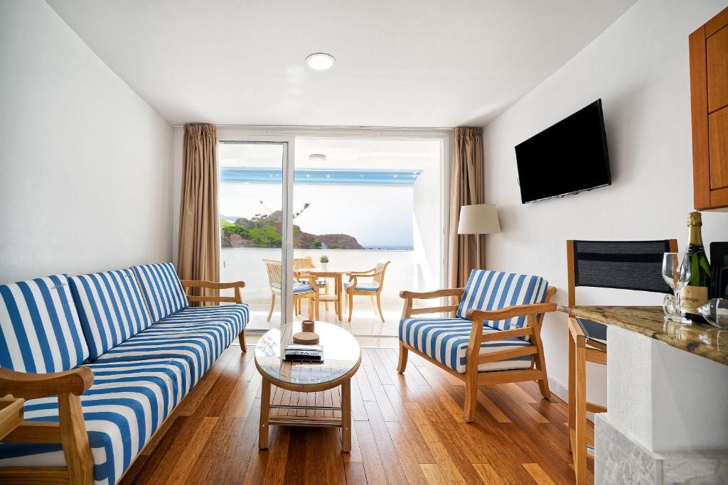 Aparthotel Maracaibo - Deluxe One-Bedroom Apartment
