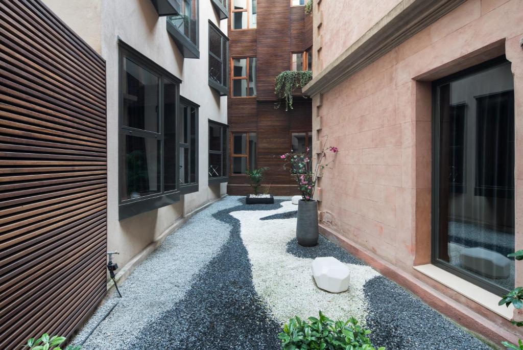 Catalonia Catedral - Resim 21