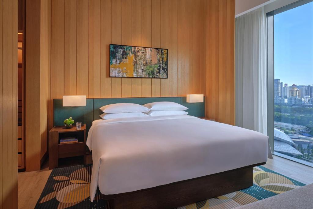 Hyatt Regency Kuala Lumpur at KL Midtown photo