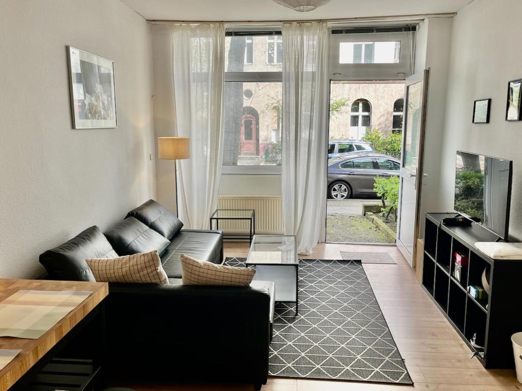 2-zimmer-fewo-in-berlin-friedenau-2025