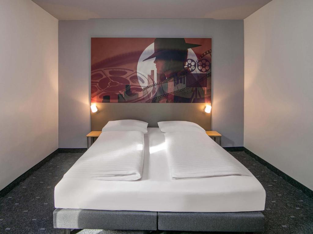 B&B HOTEL Berlin-Adlershof - Resim 13