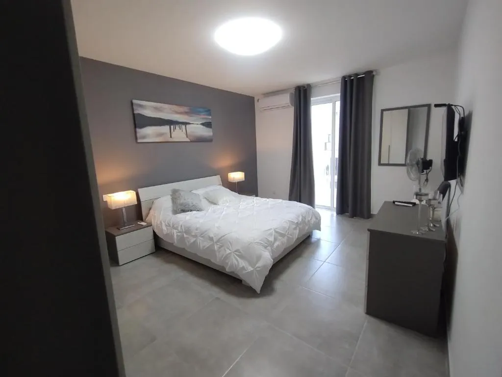 San Pawl Lodge Hostel