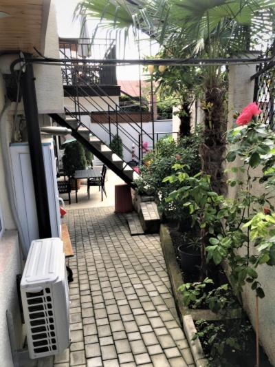 تصویر اتاق‌های 10 b shindisi street,Tbilisi - تصویر ۲