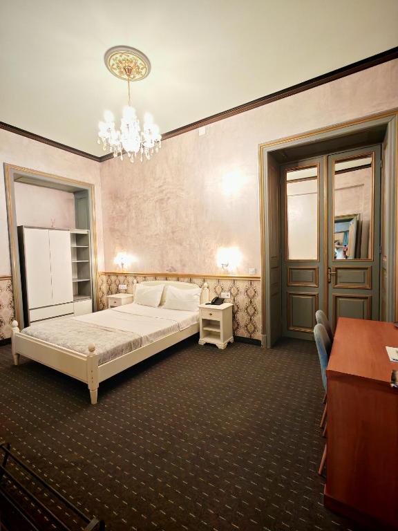 Noblesse Palace Old Town by NF - Resim 37