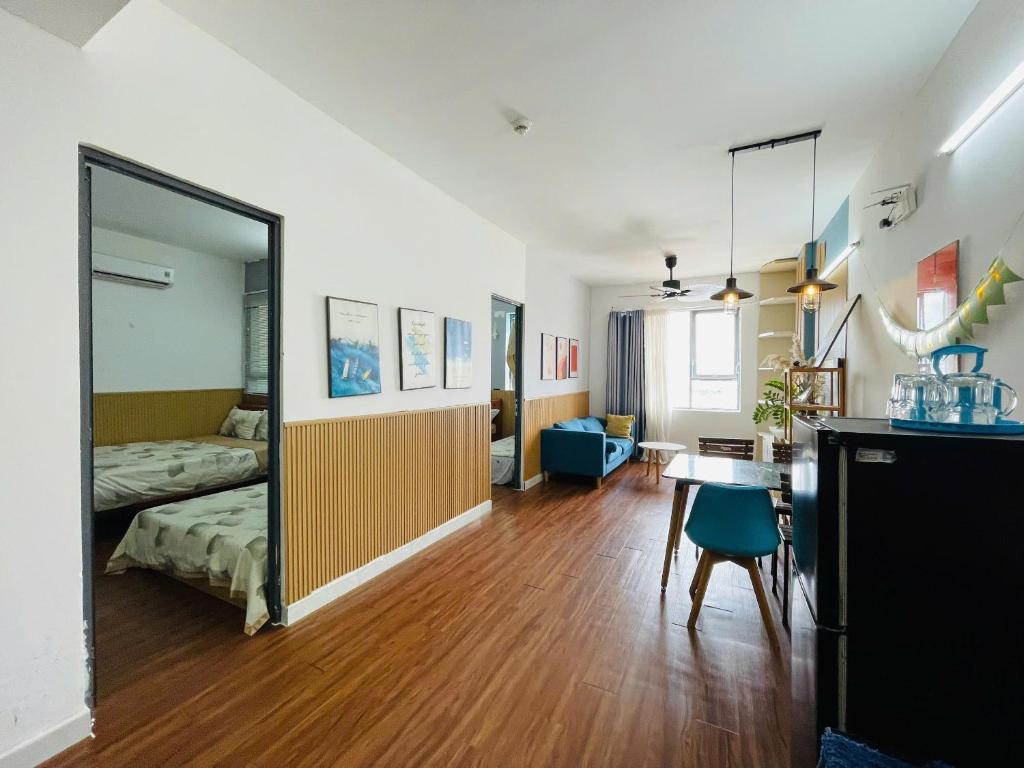 Ένα ή περισσότερα κρεβάτια σε δωμάτιο στο NY House căn hộ 2pn Gần Biển