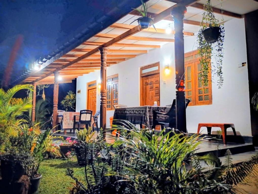 Zahrada ubytování Sigiriya Hillside View Villa