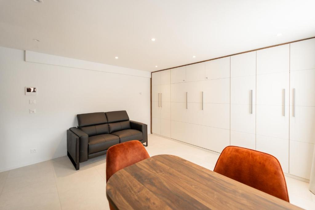 Kleine aber feine Wohnung an zentraler Lage! - Resim 10