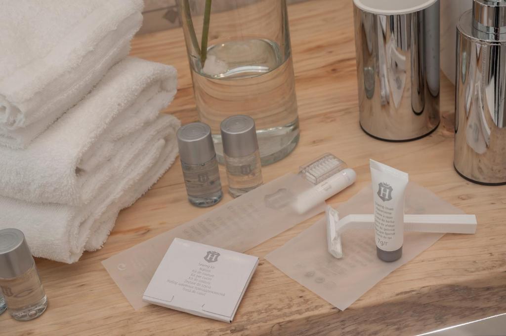 Colosseum Corner - 11