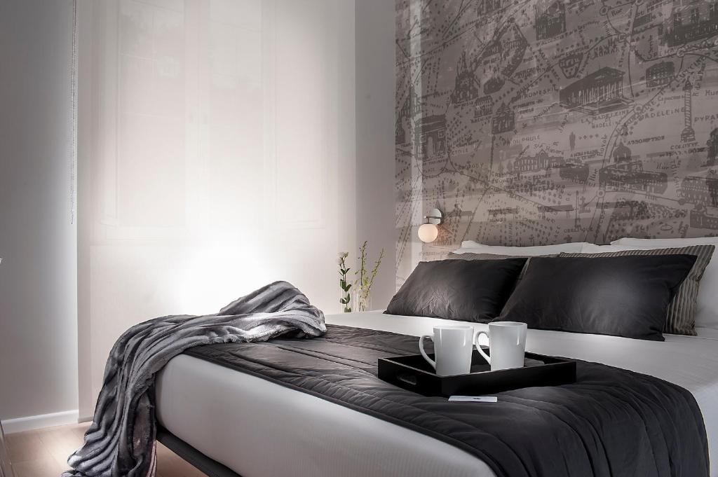 Colosseum Corner - 14