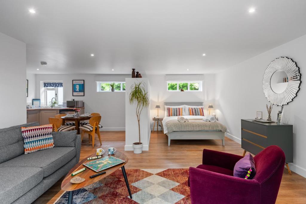 Barn studio in Long Melford 2