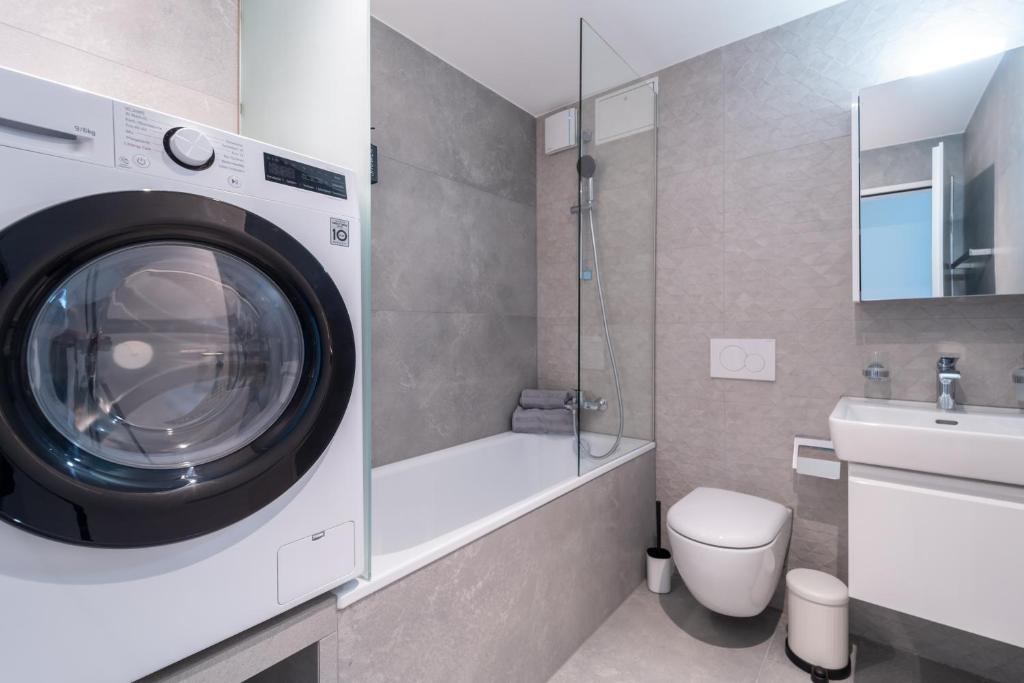 Schicke Wohnung an zentraler Lage! - Resim 1