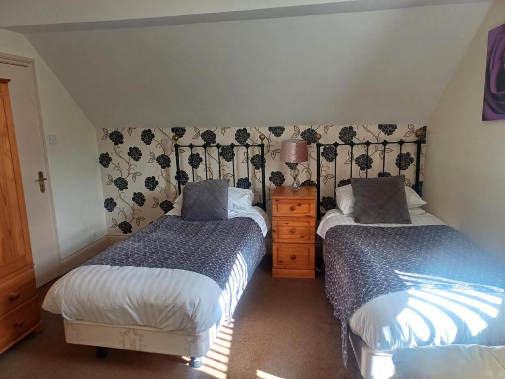 Lyndale Guesthouse - Twin Room