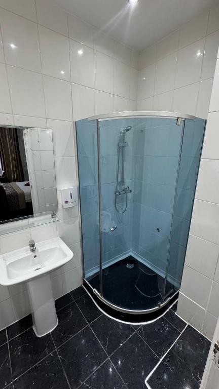 Newham Hotel - Resim 7