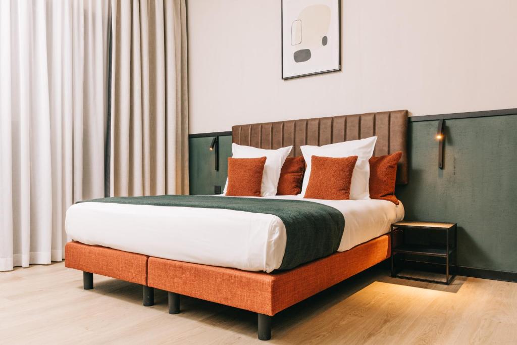 
Executive Studio with Terrace
