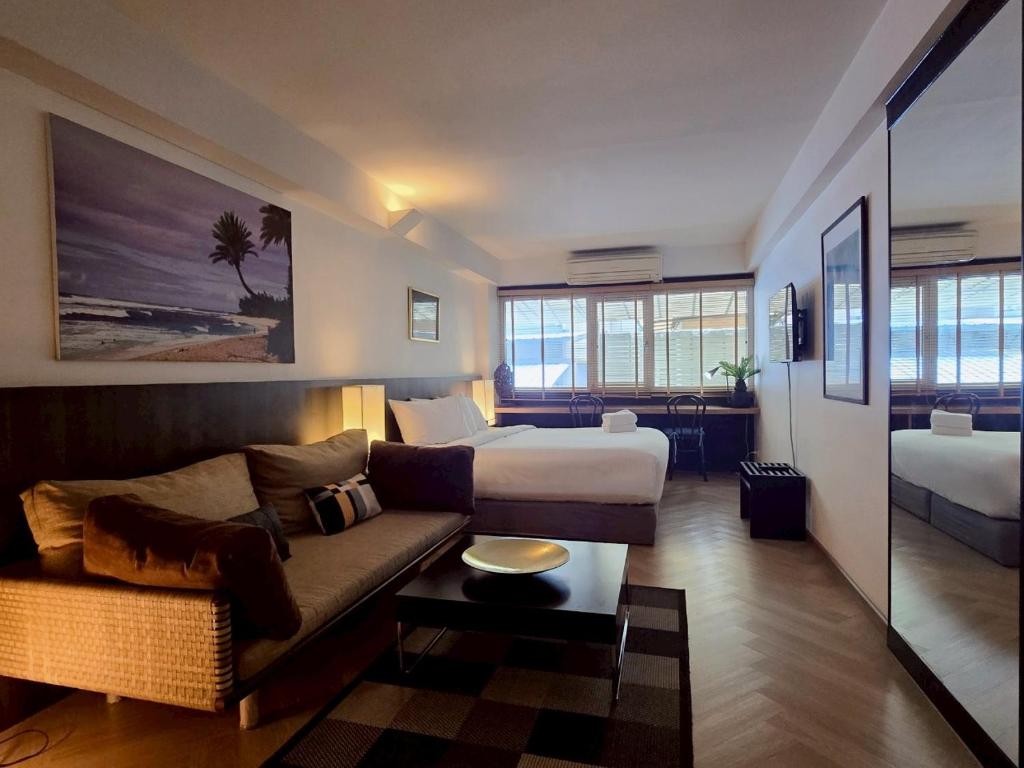 Somewhere to Escape - Hometel - Resim 1