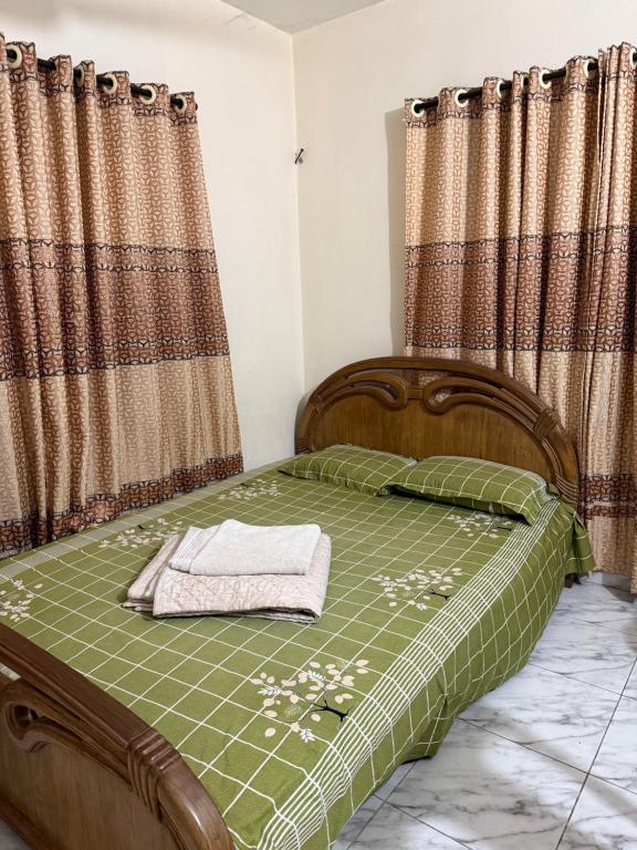 Katil atau katil-katil dalam bilik di Khan's House