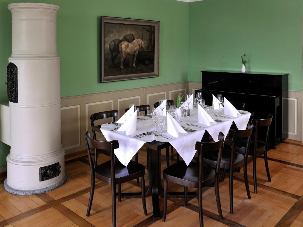 Restaurace v ubytování Brauereigasthof Reiner