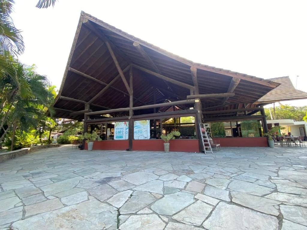 Tòa nhà nơi căn hộ tọa lạc