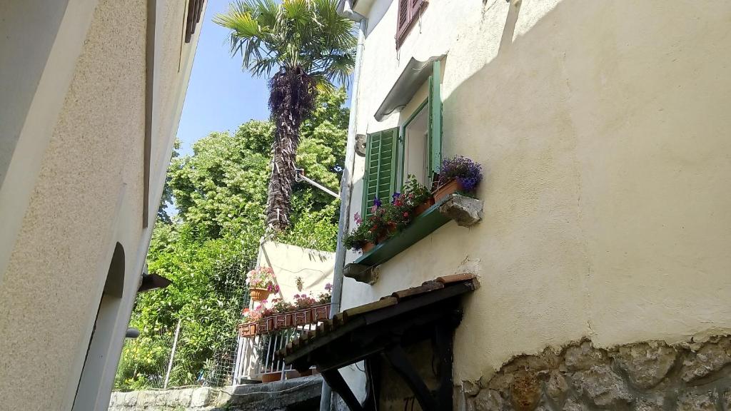 Budynek, w którym mieści się apartament
