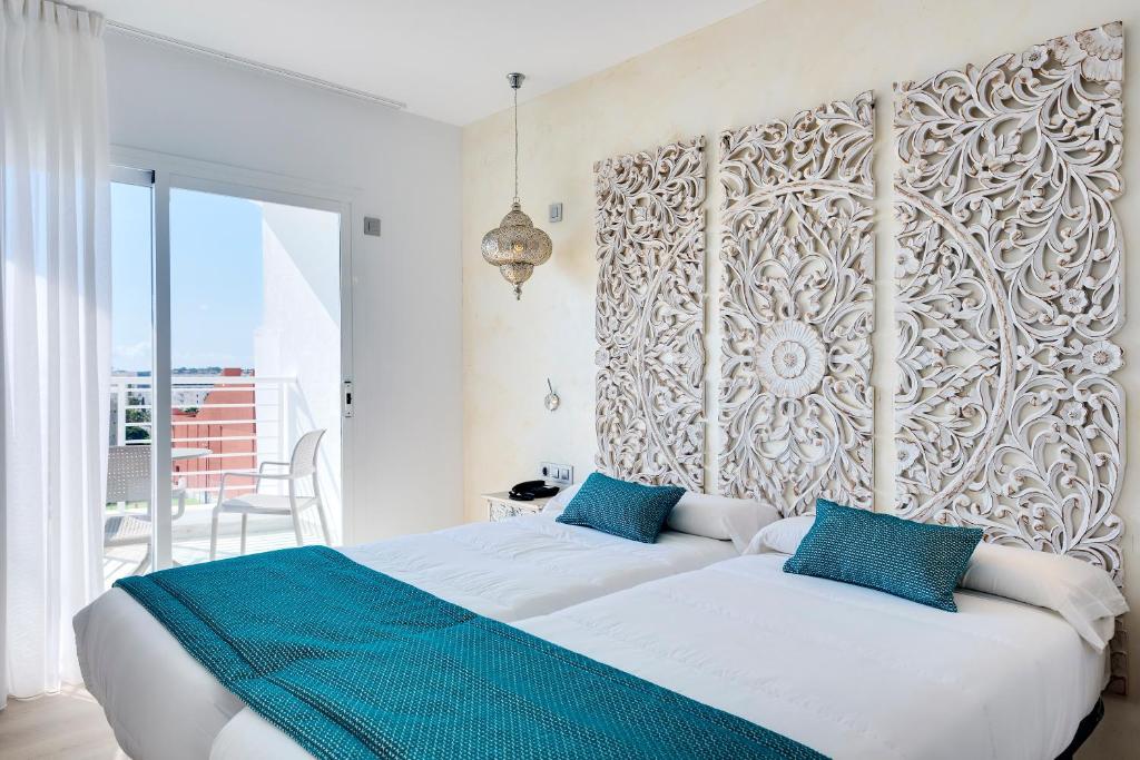 Cala Millor Garden Hotel - Adults Only, Cala Millor ...