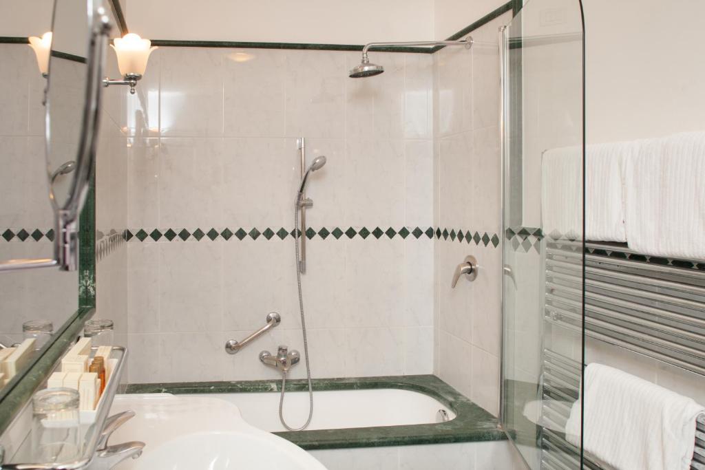 Hotel Executive - Resim 22