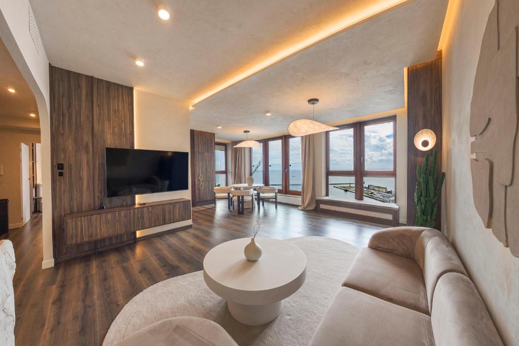 TV a/nebo společenská místnost v ubytování Apartament ZEN - Sea Towers