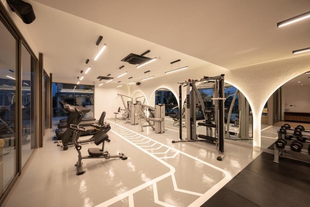 The Moment - Resim 21