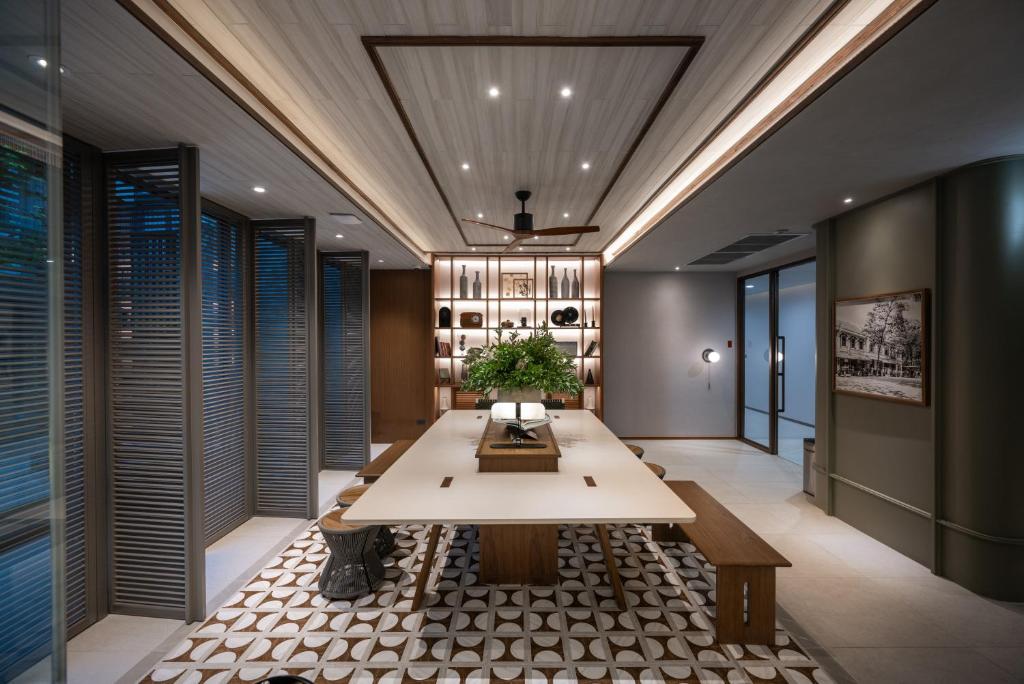 The Moment - Resim 31