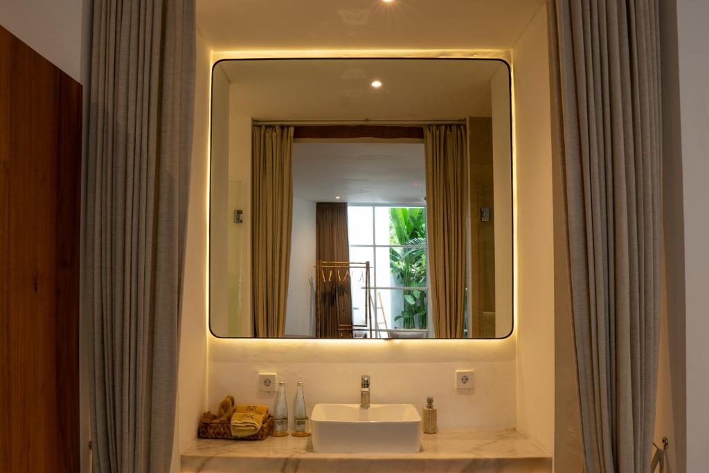 Mantra Wellness Center - 19