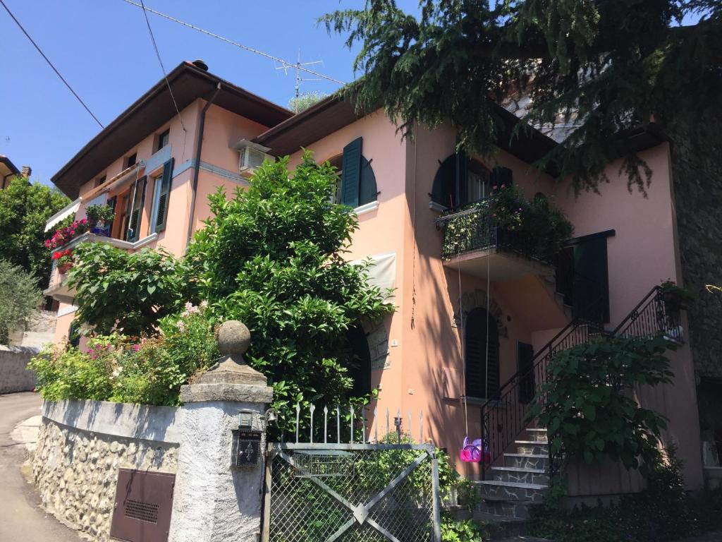 Budova, v ktorej sa apartmán nachádza