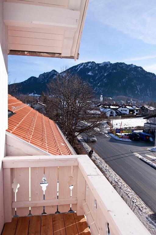 Nespecifikovaný výhled na hory nebo výhled na hory při pohledu z hotelu
