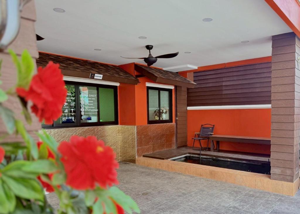 Tha Phae Village - Resim 31