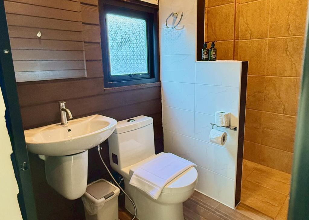 Tha Phae Village - Resim 13