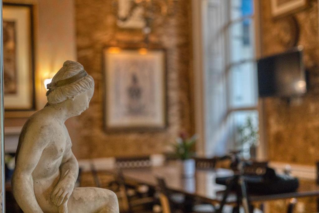 Opulence Boutique Hotel - Resim 12