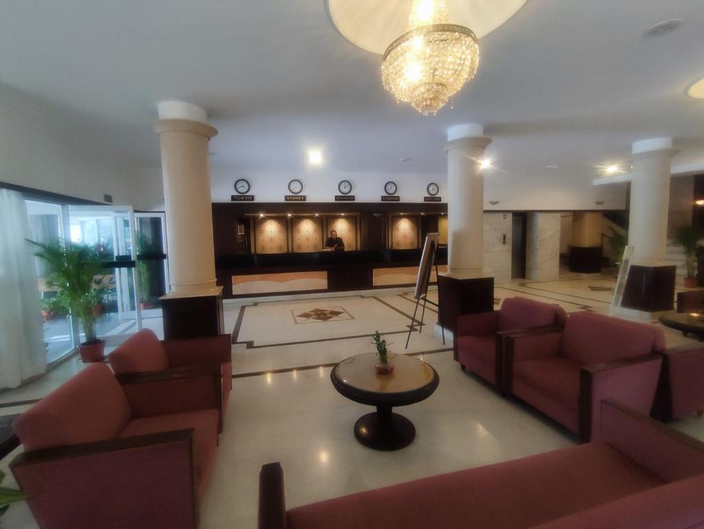 Χώρος καθιστικού στο The Grand Rajmahal