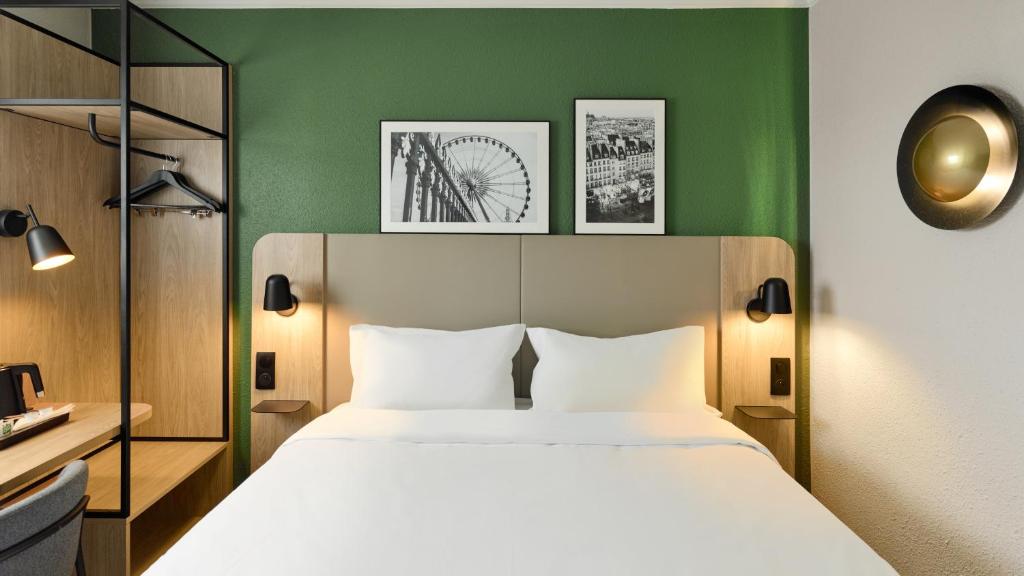Campanile Prime - Argenteuil - Chambre Standard - 1 Lit Queen