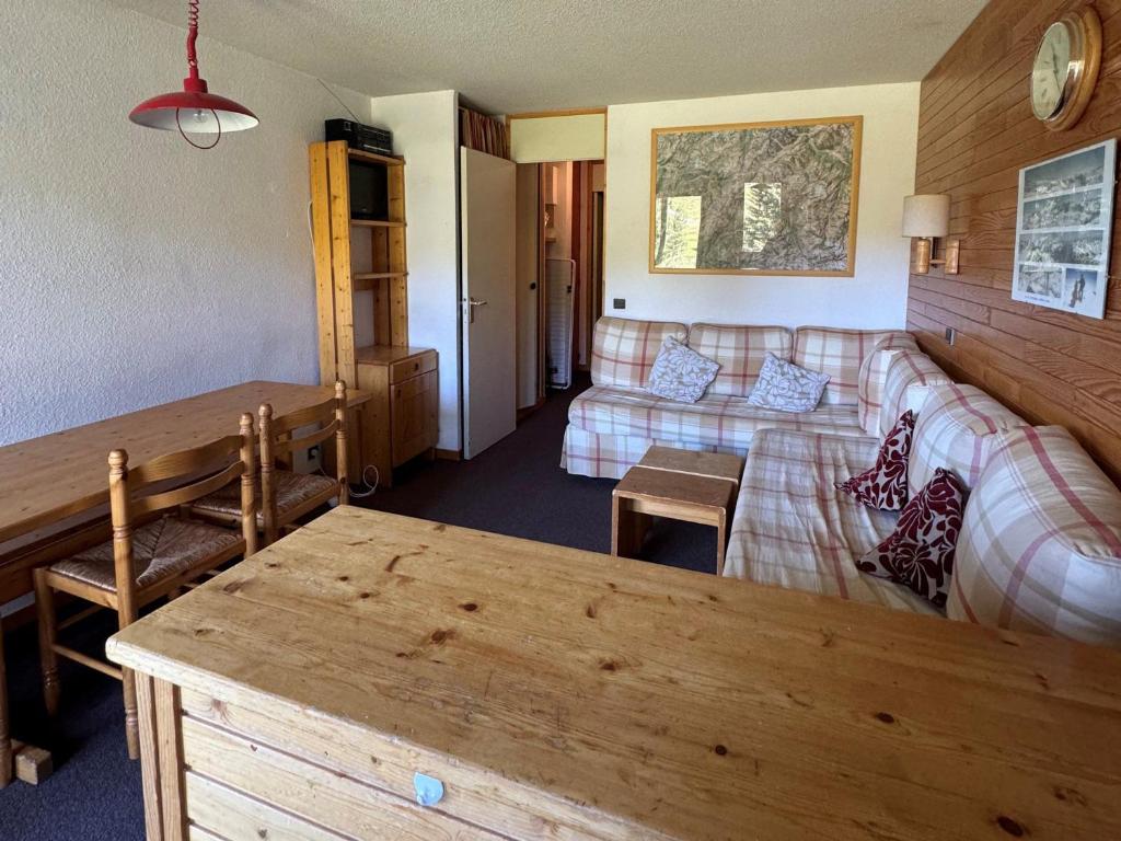 Appartement Fonctionnel au Pied des Pistes avec Terrasse - Animaux Admis