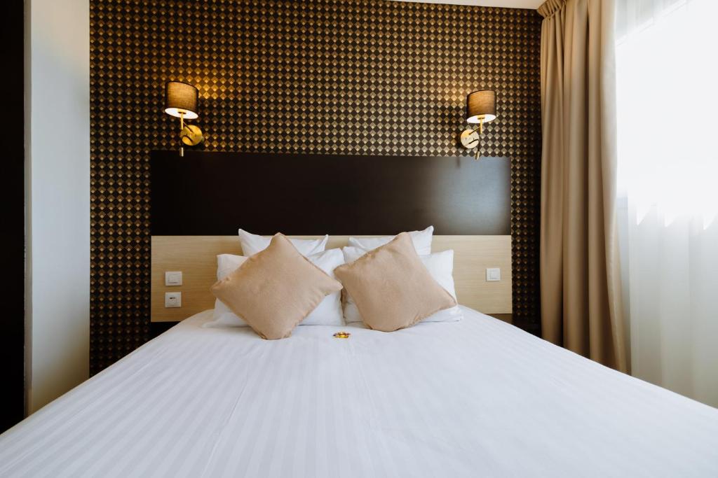 
One Bedroom Apartment 
