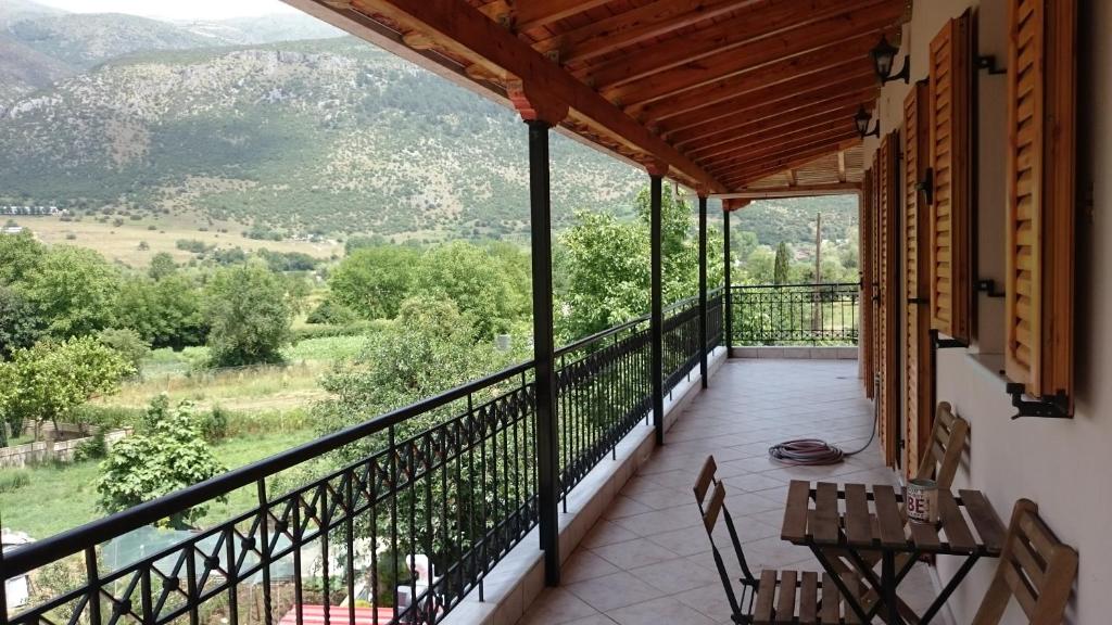 Cave Apartments - 10