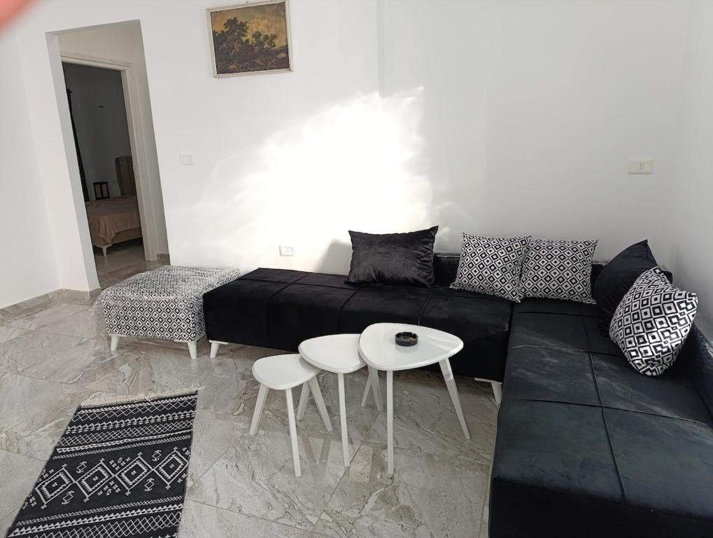 Gallery image of La Marsa charming bright house in Dar Tahar Zaouch