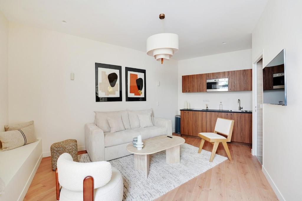 Appartement haut de gamme avec 2 salles de bains et climatisation au cœur du Marais