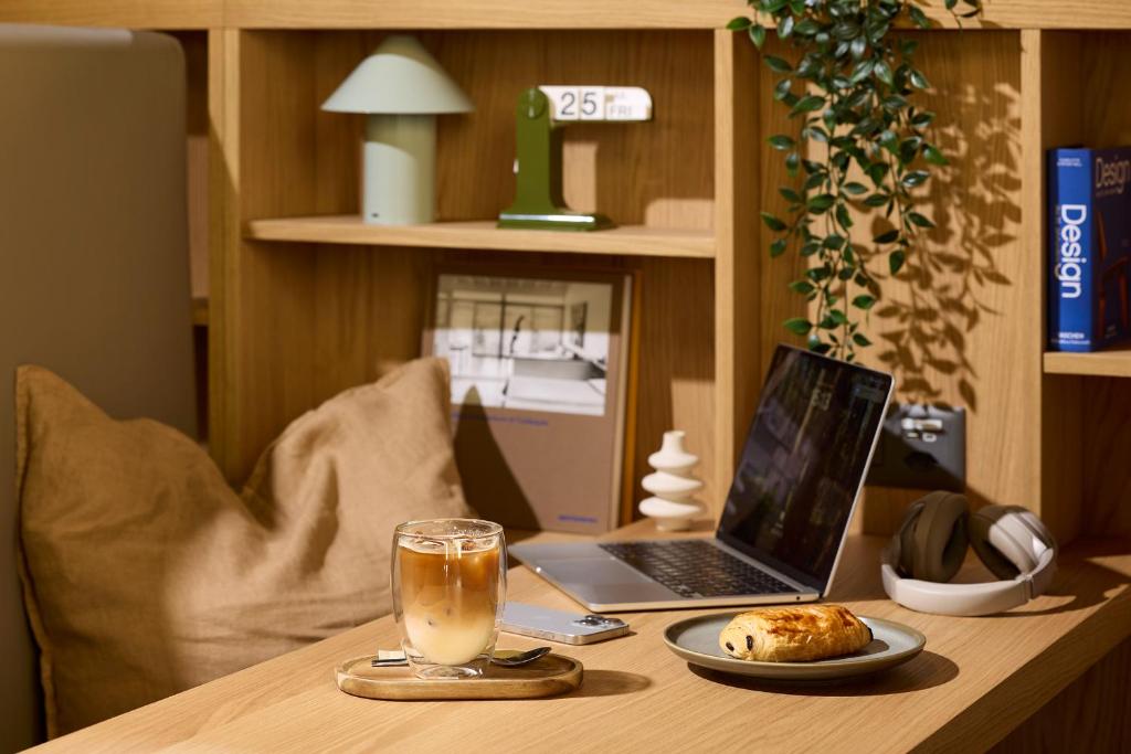 Base Geneva - Resim 12