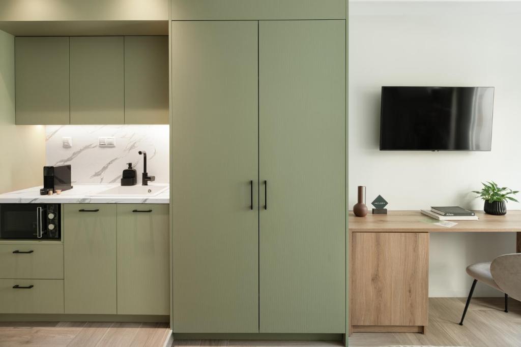 ASTIKON Xenofontos Suites - 5