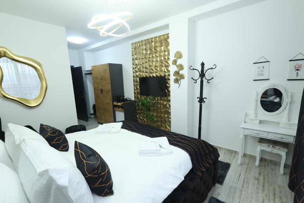 Golden Hill Palace - Chambre Double De Luxe Avec Balcon