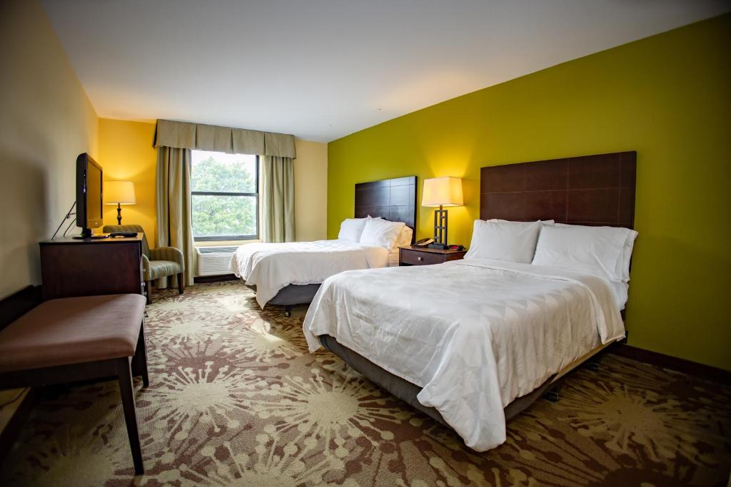 Hotel Gurnee photo