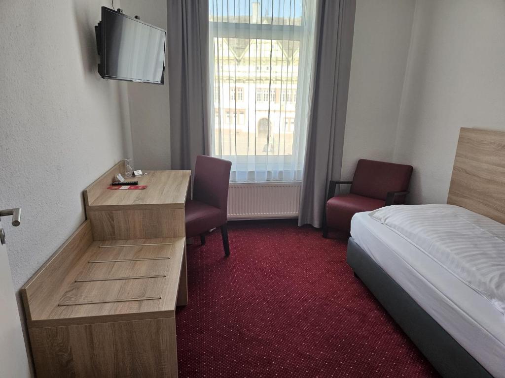 Hotel Deutsches Haus - Single Room